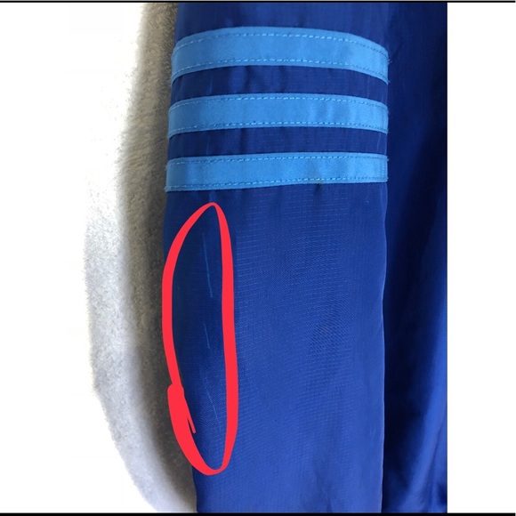 🚫SOLD🚫 Adidas Oversized Windbreaker Light Jacket - Picture 8 of 8